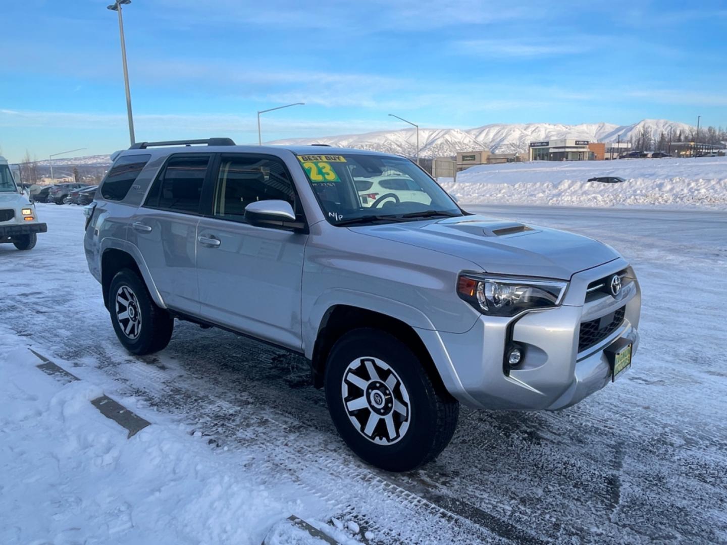 2023 Silver Toyota 4Runner TRD Off-road 4WD (JTEPU5JR0P6) with an 4.0L V6 DOHC 24V engine, 5A transmission, located at 1960 Industrial Drive, Wasilla, 99654, (907) 274-2277, 61.573475, -149.400146 - Photo#5